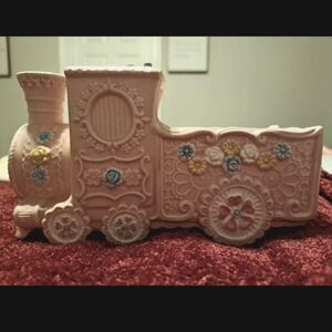 Vintage NAPCO Pink Ceramic Train PLANTER MUSIC BOX 9985 - WORKS